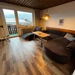 Dachgeschoss-apartment In Skilift-naehe