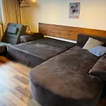 Lägenhet Dachgeschoss-apartment In Skilift-naehe