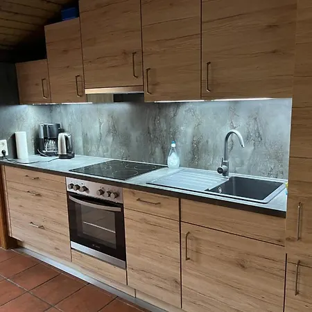 Dachgeschoss-apartment In Skilift-naehe شقة