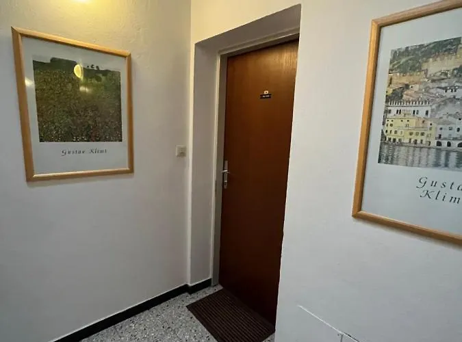 Dachgeschoss-apartment In Skilift-naehe 公寓 滨湖采尔