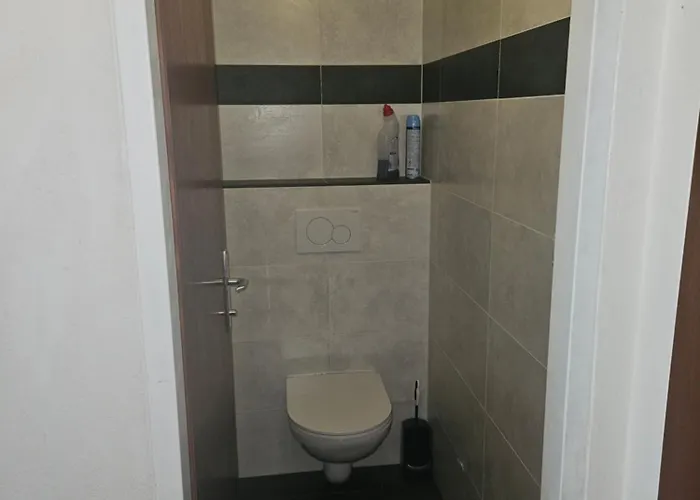 Dachgeschoss-apartment In Skilift-naehe 公寓 *