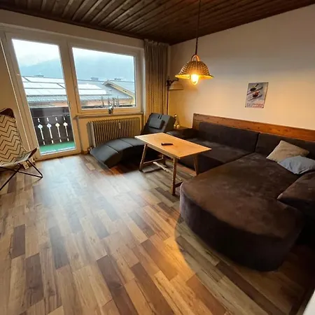 Dachgeschoss-apartment In Skilift-nähe